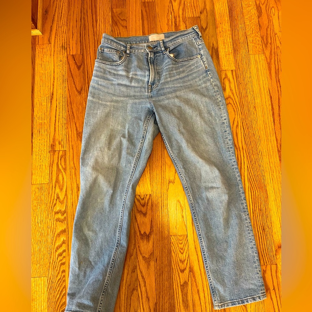 Everlane 90s cheeky Jean in light wash